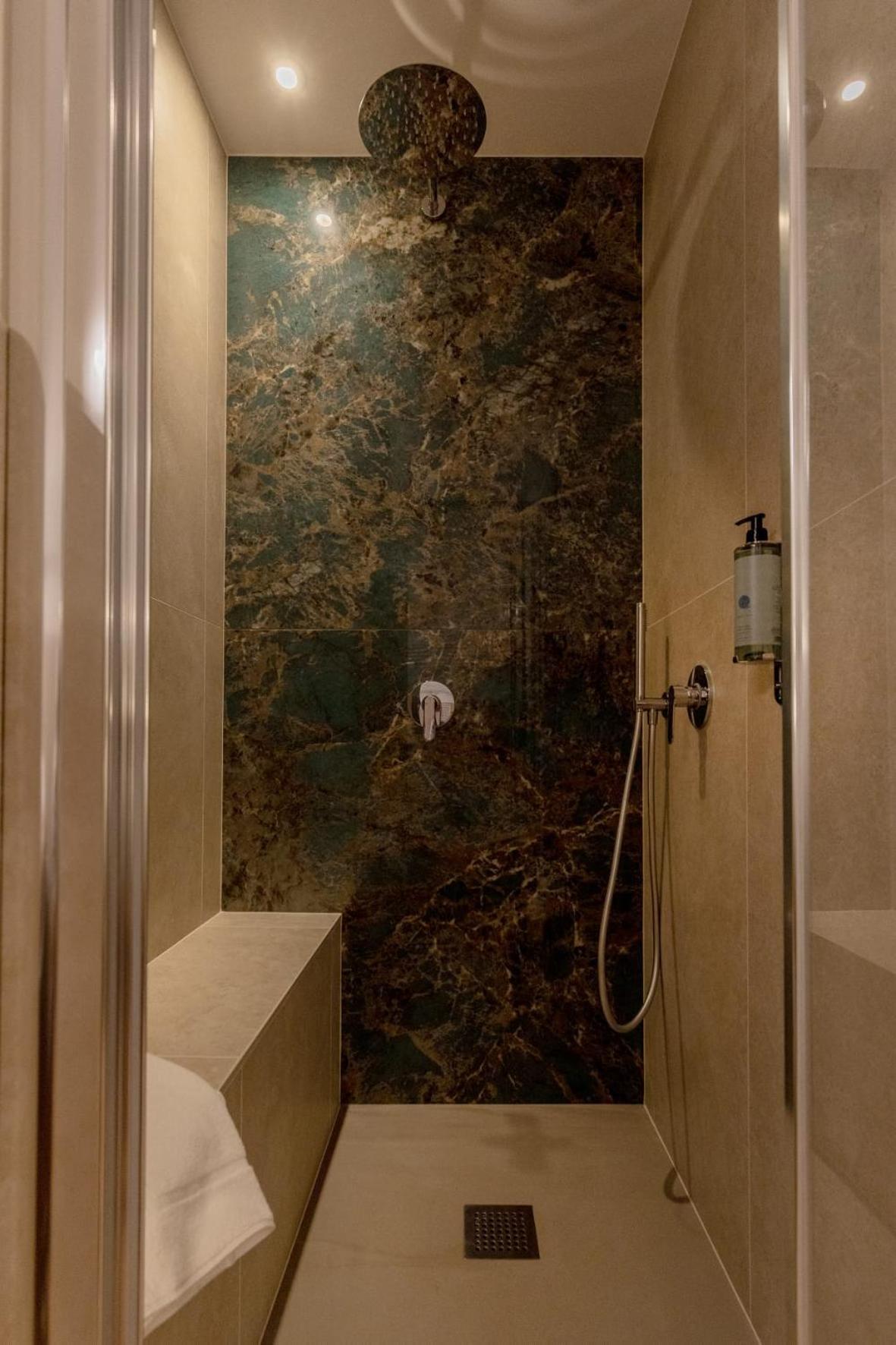 Hotel Trevi Monti House à Rome Extérieur photo
